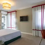Sable مارينا دي بييتراسانْت