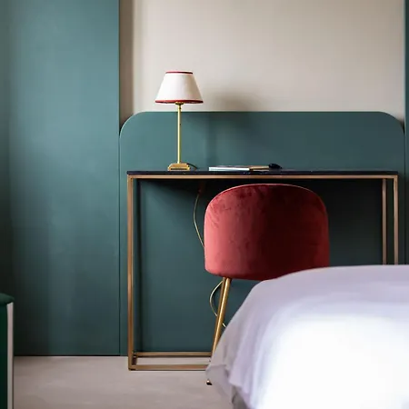 Sable Марина-ді-П'єтразанта